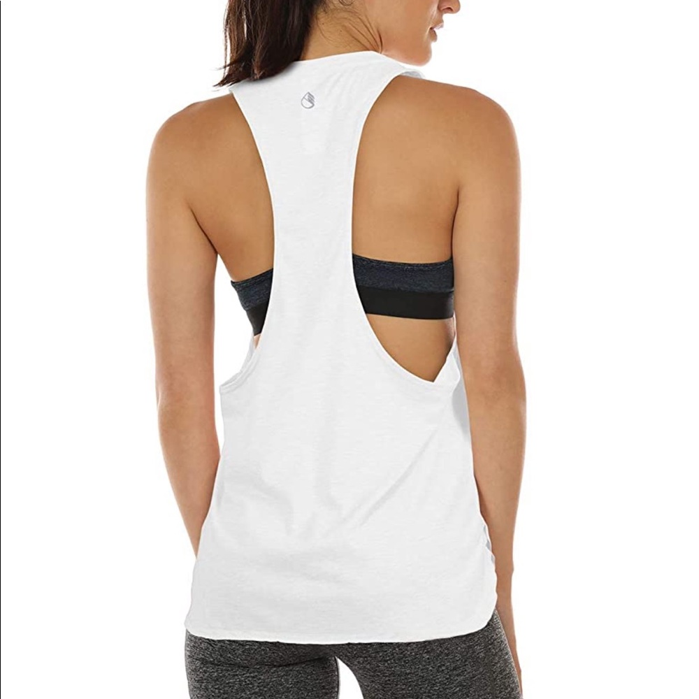 Workout tanks - Picture 4 of 4